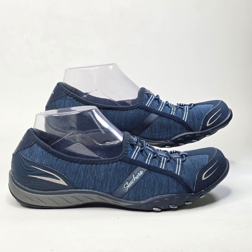 Skechers Relaxed Fit Memory Foam Sneakers Women 9 Navy Blue Bungee Slip On Shoes
